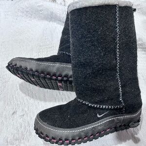 Nike Valenka Puddle Proof Wool Boots Y2K Vintage